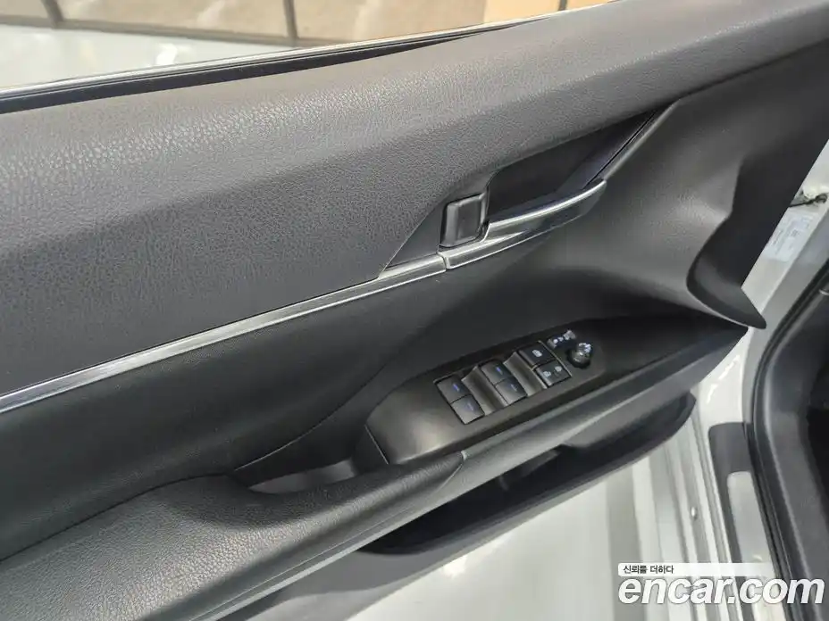 Toyota Camry 2023 2.5 вариатор в Москве № 215627, фото 12