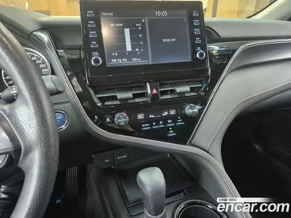 Toyota Camry 2023 2.5 вариатор в Москве № 215627, фото 17