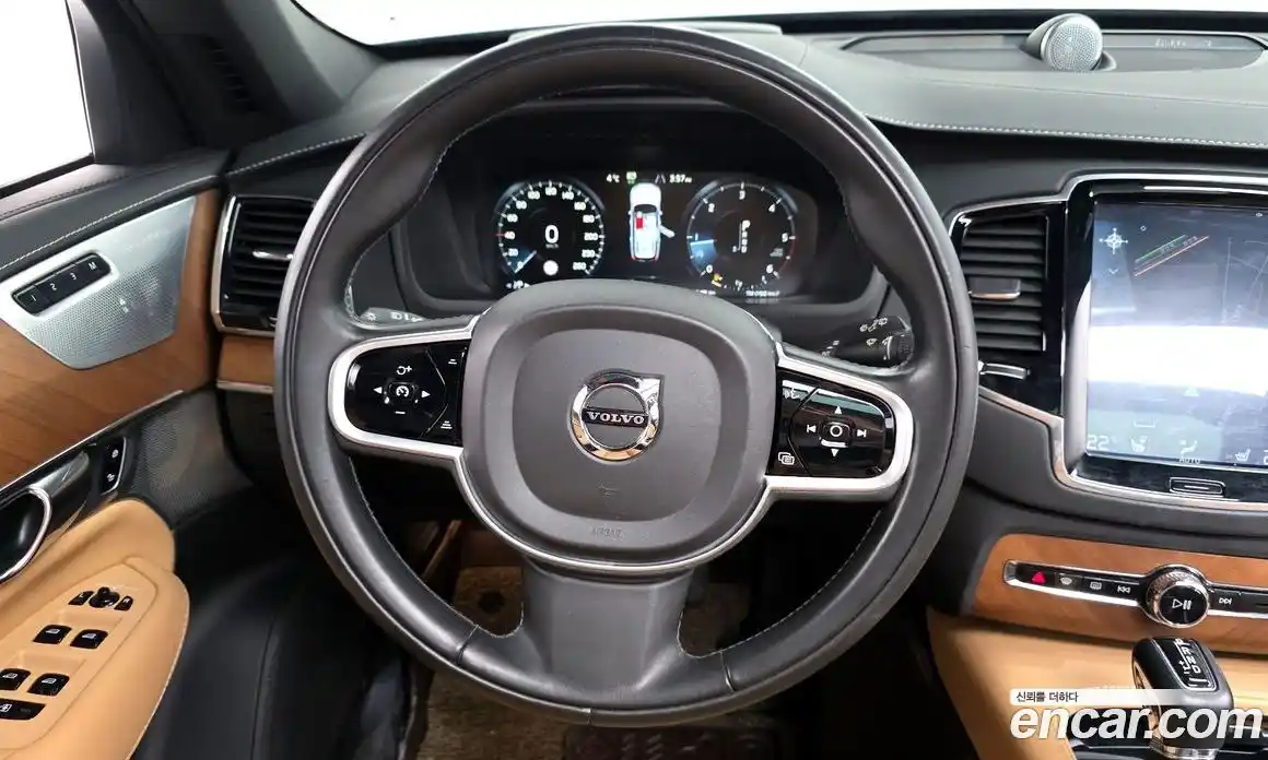Volvo XC90 2018 2.0 гидро в Москве № 230576, фото 13