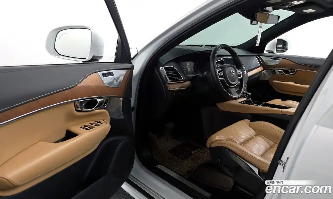 Volvo XC90 2018 2.0 гидро в Москве № 230576, фото 10