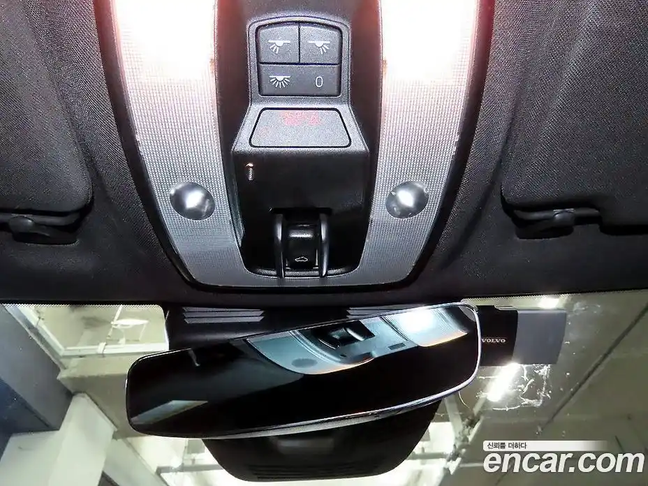 Volvo V60 2015 2.0 гидро в Москве № 230644, фото 16