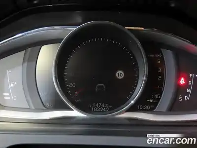 Volvo V60 2015 2.0 гидро в Москве № 230644, миниатюра 9