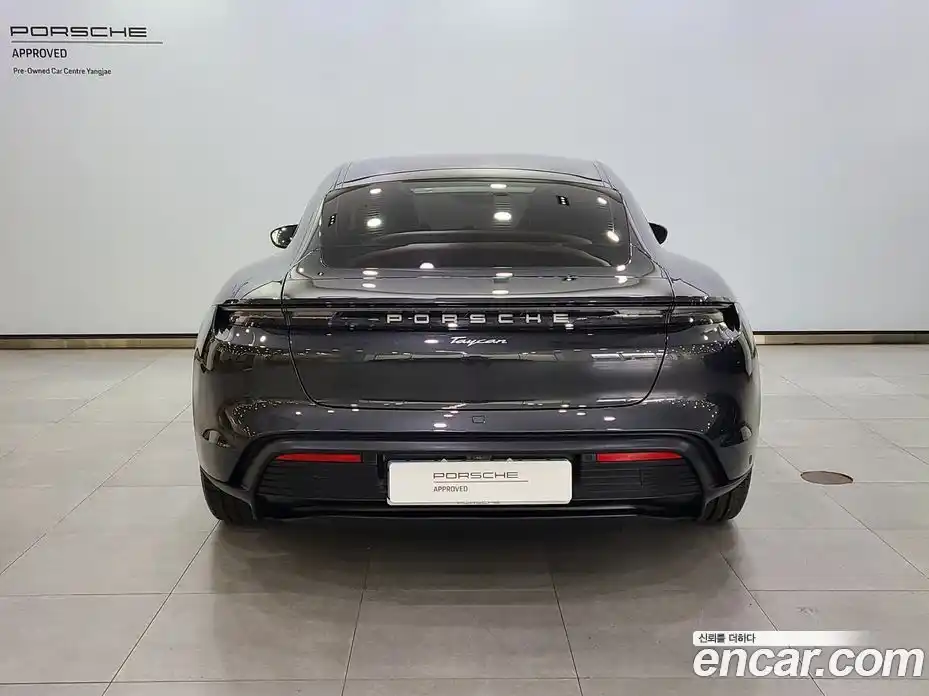 Porsche Taycan 2023 0.6 гидро в Москве № 231060, фото 4