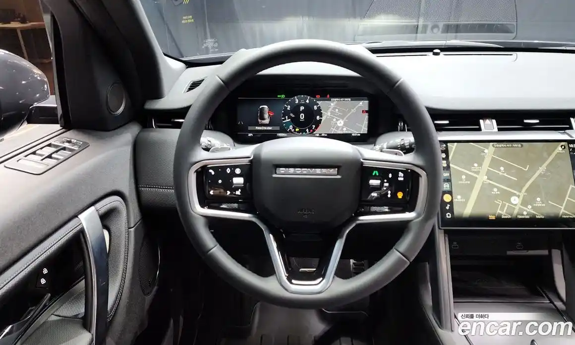 Land Rover Discovery Sport 2024 2.0 гидро в Москве № 231160, фото 13
