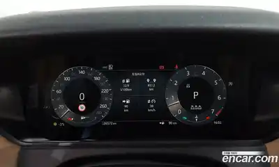 Land Rover Range-Rover Velar 2024 3.0 гидро в Москве № 231187, миниатюра 7