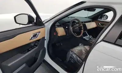 Land Rover Range-Rover Velar 2024 3.0 гидро в Москве № 231187, миниатюра 9