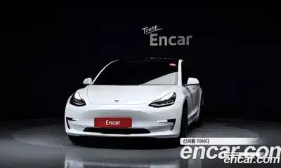 Tesla Model 3 2020 0.1 гидро в Москве № 231846, миниатюра 3