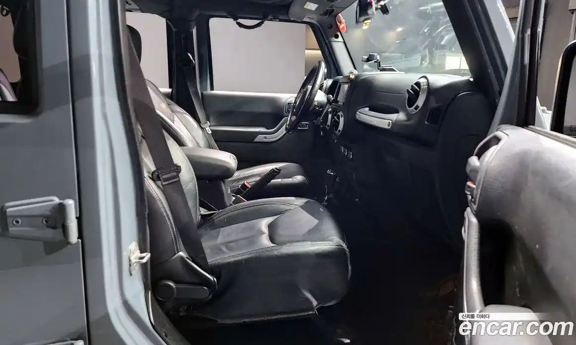 Jeep Wrangler 2013 2.8 гидро в Москве № 232782, фото 10