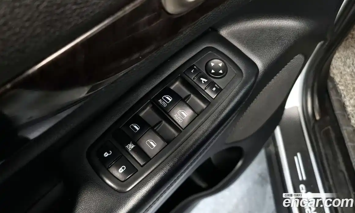 Jeep Cherokee 2013 3.0 гидро в Москве № 232788, фото 16