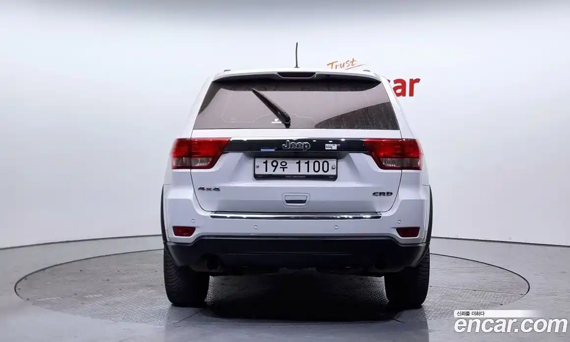 Jeep Cherokee 2013 3.0 гидро в Москве № 232788, фото 4