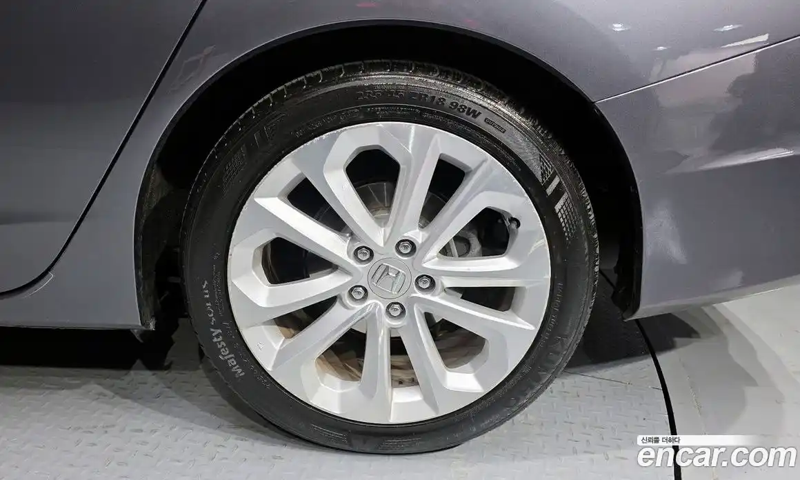 Honda Accord 2013 3.5 гидро в Москве № 232873, фото 5