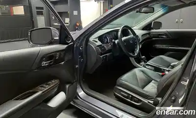 Honda Accord 2013 3.5 гидро в Москве № 232873, миниатюра 10