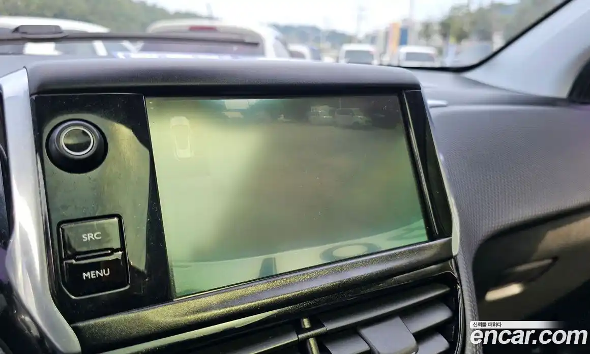 Peugeot 2008 2015 1.6 гидро в Москве № 233704, фото 15