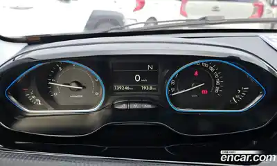 Peugeot 2008 2015 1.6 гидро в Москве № 233704, миниатюра 8