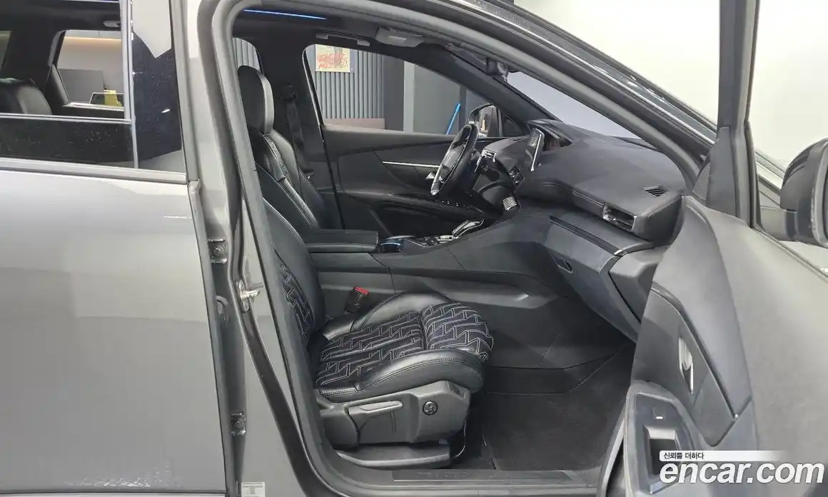 Peugeot 5008 2020 1.5 гидро в Москве № 234266, фото 11