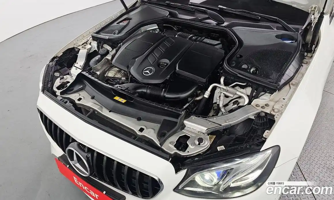 Mercedes-Benz E-Class 2018 1.9 гидро в Москве № 241782, фото 6