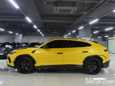 Lamborghini Urus 2024 4.0 гидро в Москве № 246790, миниатюра 2