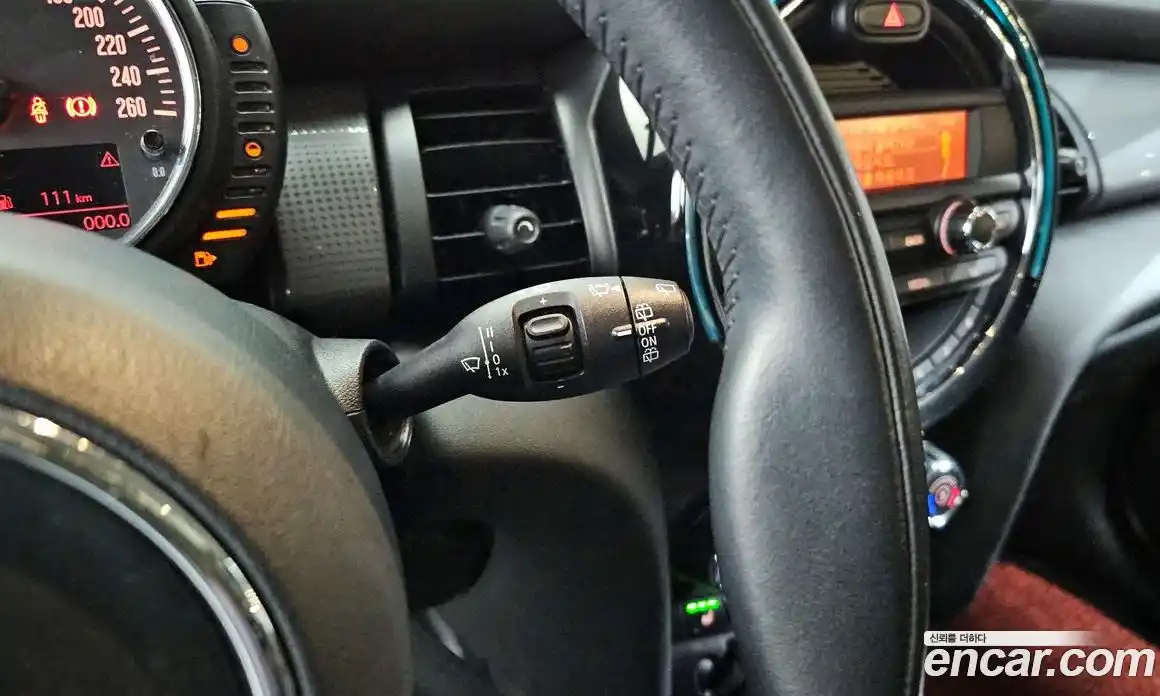 Mini Cooper 2016 1.5 гидро в Москве № 253365, фото 17