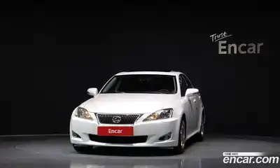 Lexus IS, 2010