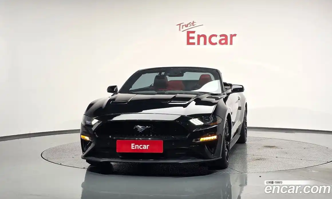 Ford Mustang 2018 2.3 гидро в Москве № 255540, фото 3