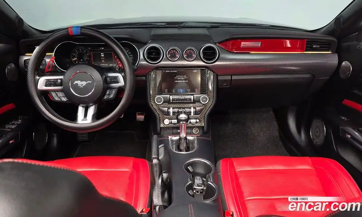 Ford Mustang 2018 2.3 гидро в Москве № 255540, фото 7