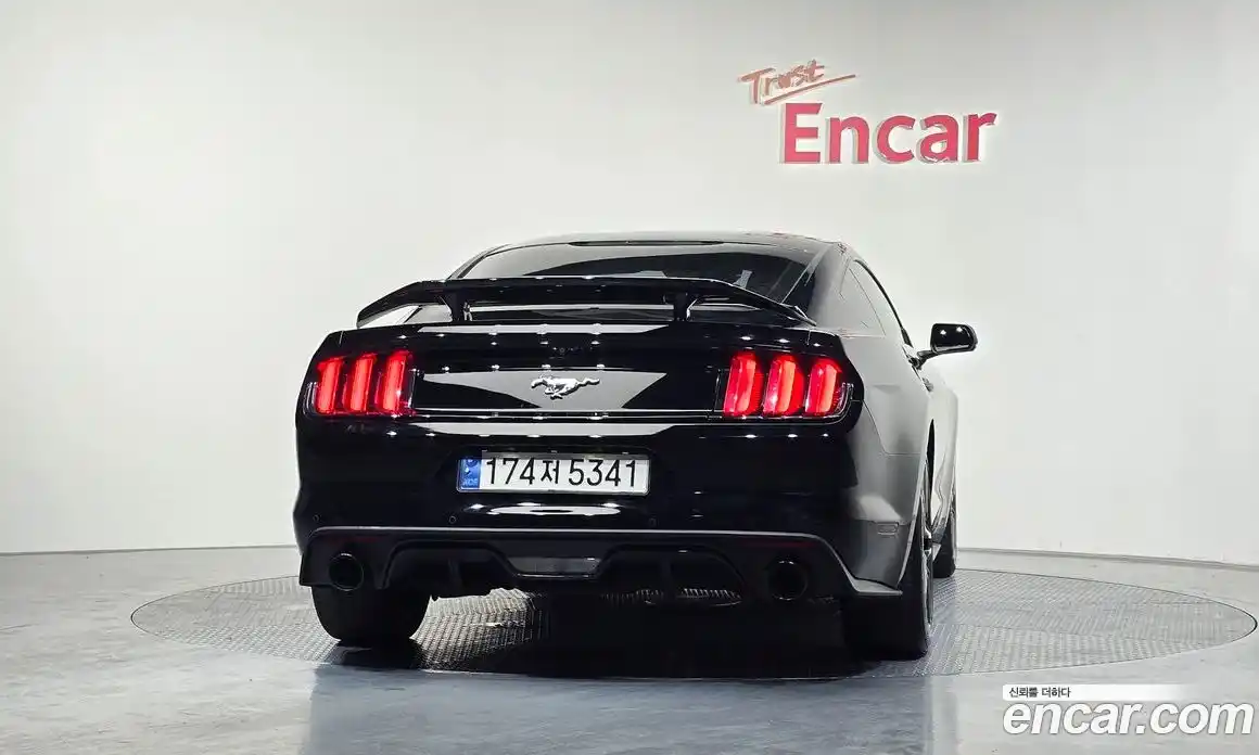 Ford Mustang 2016 2.3 гидро в Москве № 255691, фото 4