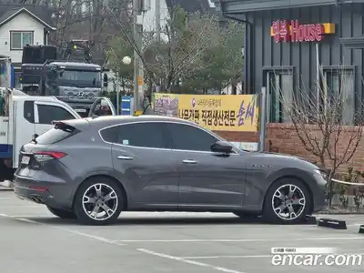 Maserati Levante, 2018