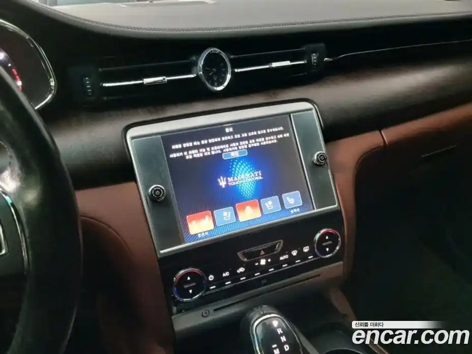 Maserati Quattroporte 2016 3.0 гидро в Москве № 256033, фото 13