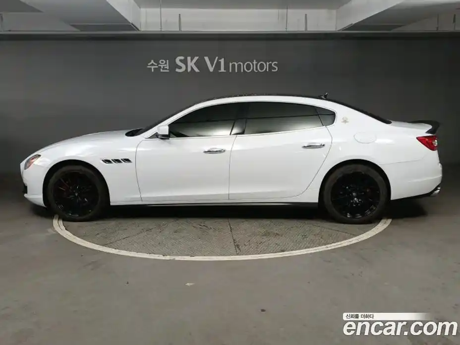 Maserati Quattroporte 2016 3.0 гидро в Москве № 256033, фото 3