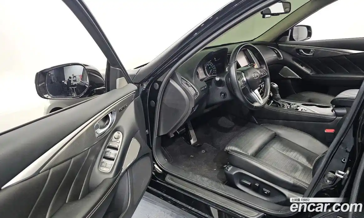 Infiniti Q50 2018 3.5 гидро в Москве № 256185, фото 10