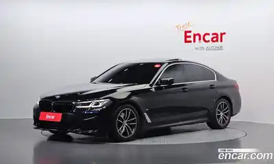 BMW 5-Series, 2022