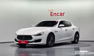 Maserati Ghibli, 2022