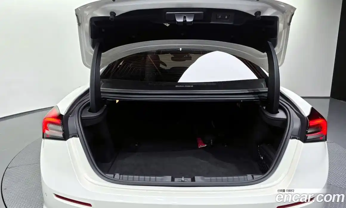 Maserati Ghibli 2022 2.0 гидро в Москве № 280884, фото 20