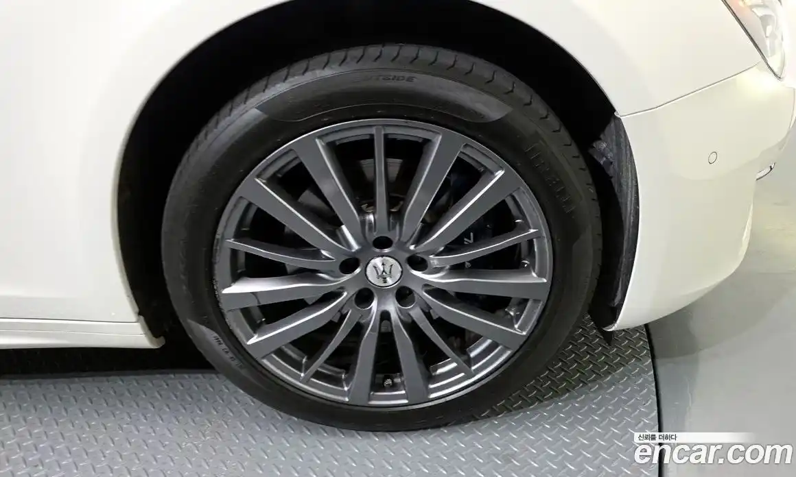 Maserati Ghibli 2022 2.0 гидро в Москве № 280884, фото 5