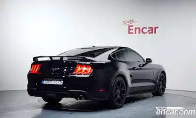 Ford Mustang, 2019