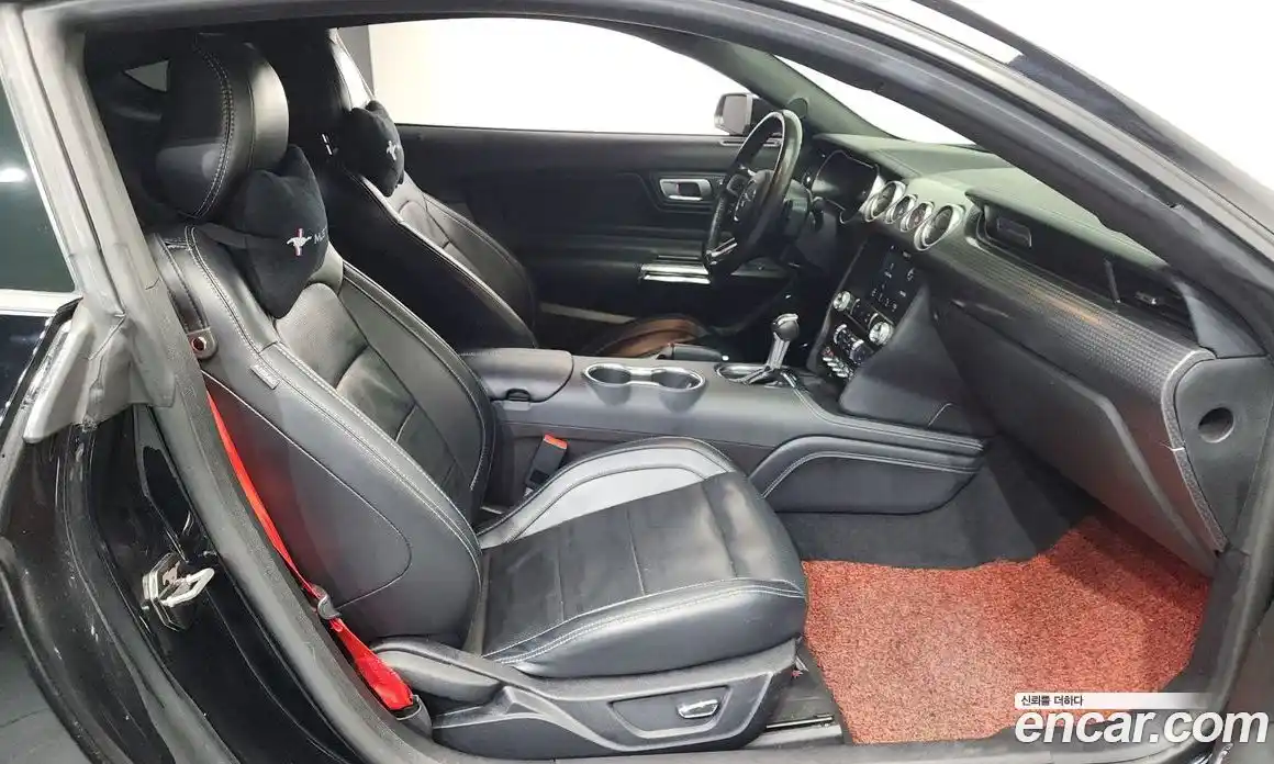 Ford Mustang 2019 2.3 гидро в Москве № 280962, фото 10