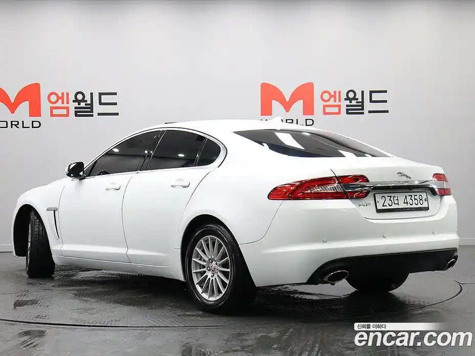 Jaguar XF 2013 3.0 гидро в Москве № 284019, фото 4