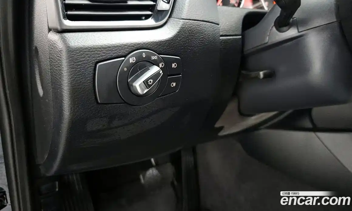 BMW X1 2015 2.0 гидро в Москве № 284648, фото 12