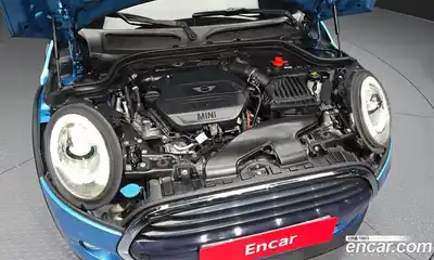 Mini Cooper 2016 1.5 гидро в Москве № 299714, миниатюра 6