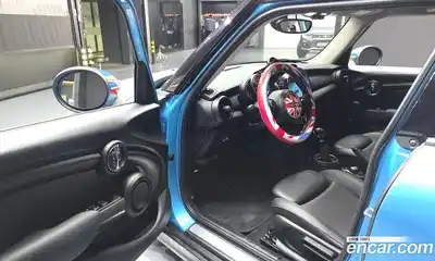 Mini Cooper 2016 1.5 гидро в Москве № 299714, миниатюра 10