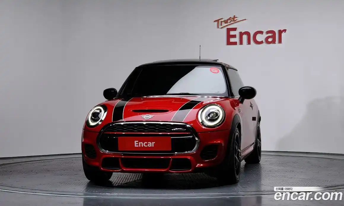 Mini Cooper 2021 2.0 гидро в Москве № 299837, фото 3