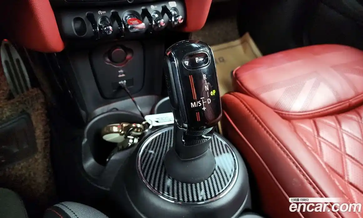 Mini Cooper 2021 2.0 гидро в Москве № 299837, фото 9