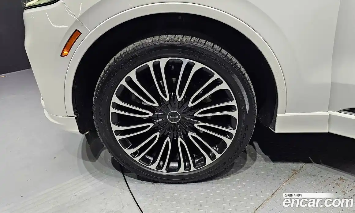 Lincoln Aviator 2024 3.0 гидро в Москве № 303979, фото 5