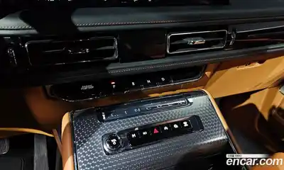 Lincoln Aviator 2024 3.0 гидро в Москве № 303979, миниатюра 9