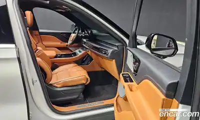 Lincoln Aviator 2024 3.0 гидро в Москве № 303979, миниатюра 10