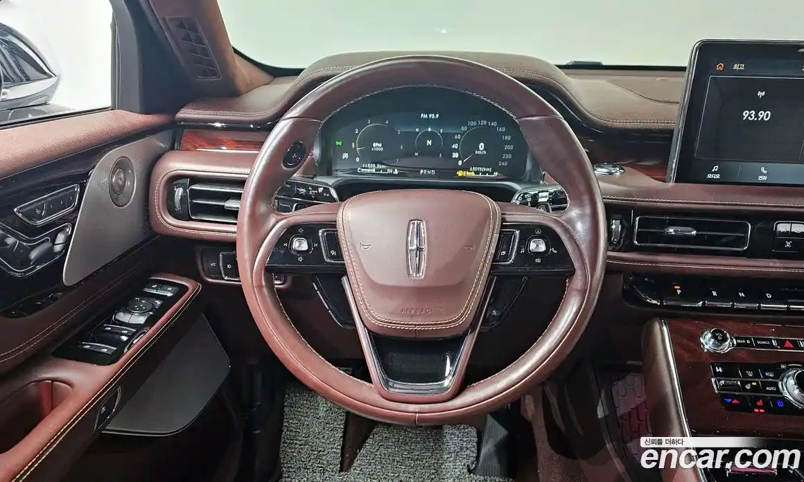 Lincoln Aviator 2020 3.0 гидро в Москве № 304247, фото 13