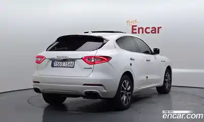 Maserati Levante 2016 3.0 гидро в Москве № 304558, миниатюра 2