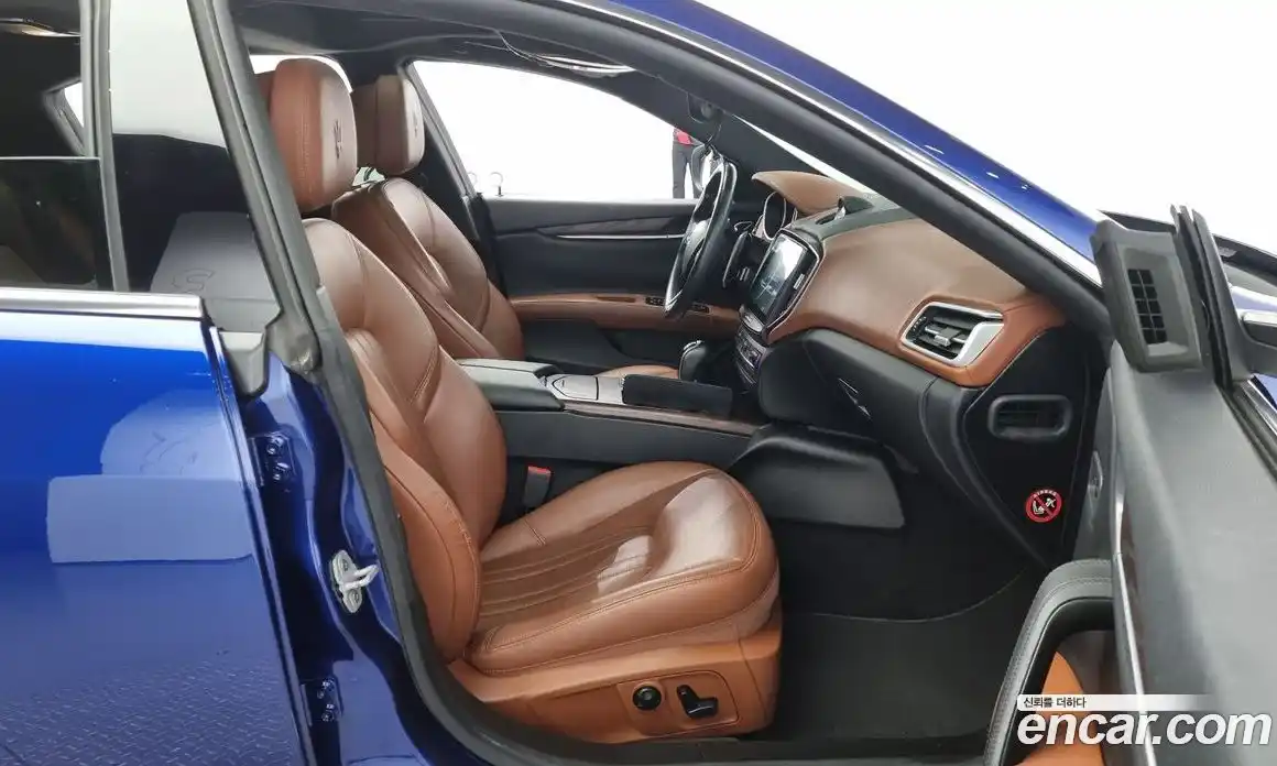 Maserati Ghibli 2017 3.0 гидро в Москве № 304579, фото 11