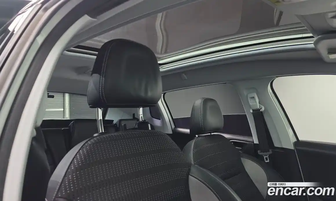 Peugeot 2008 2015 1.6 гидро в Москве № 314055, фото 16