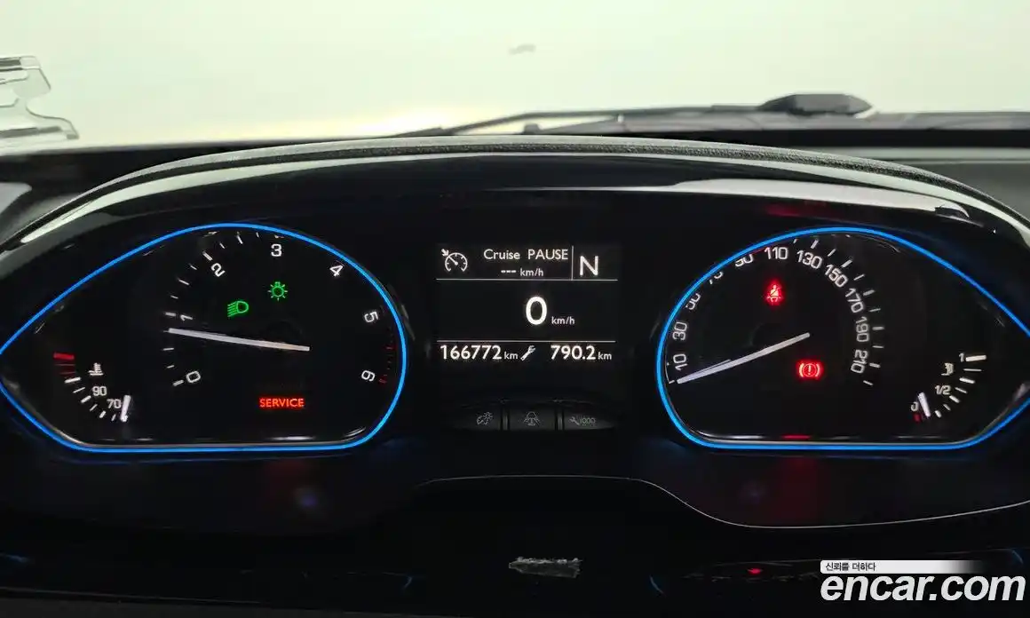 Peugeot 2008 2015 1.6 гидро в Москве № 314055, фото 8